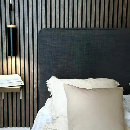 Appartamento Renovated Champs-elysees Retreat *